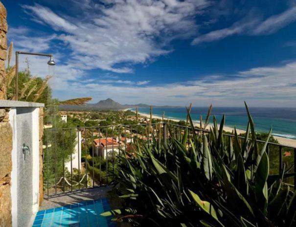 Magnificent Villa: Super Panoramic Costa Rei Exterior photo